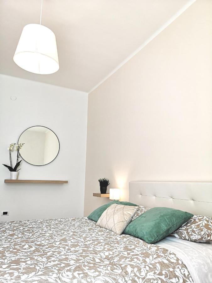So Fine - Apulian Flats Bari Exterior foto